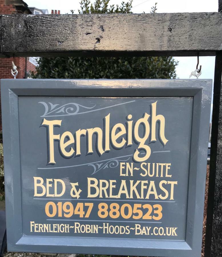 ロビン・フッズ・ベイ Fernleigh Bed & Breakfast エクステリア 写真