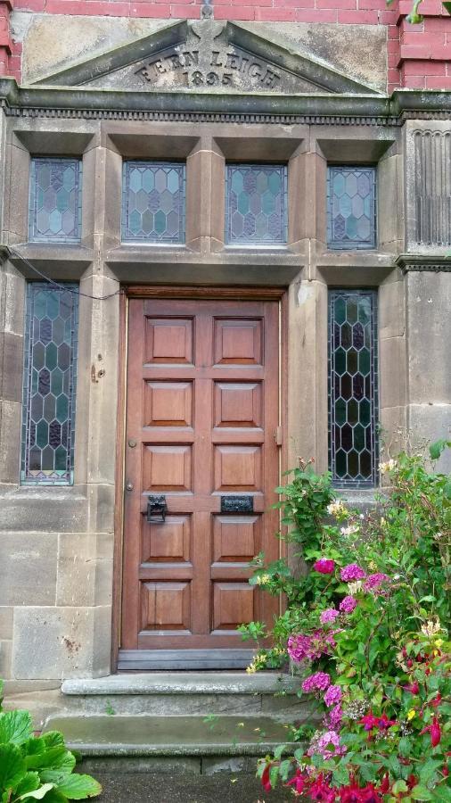 ロビン・フッズ・ベイ Fernleigh Bed & Breakfast エクステリア 写真